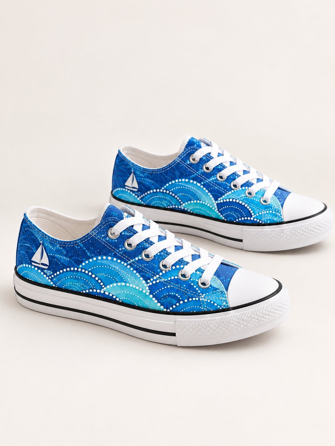 Zapatillas personalizadas a mano Artekalemu, diseño Mar Adentro
